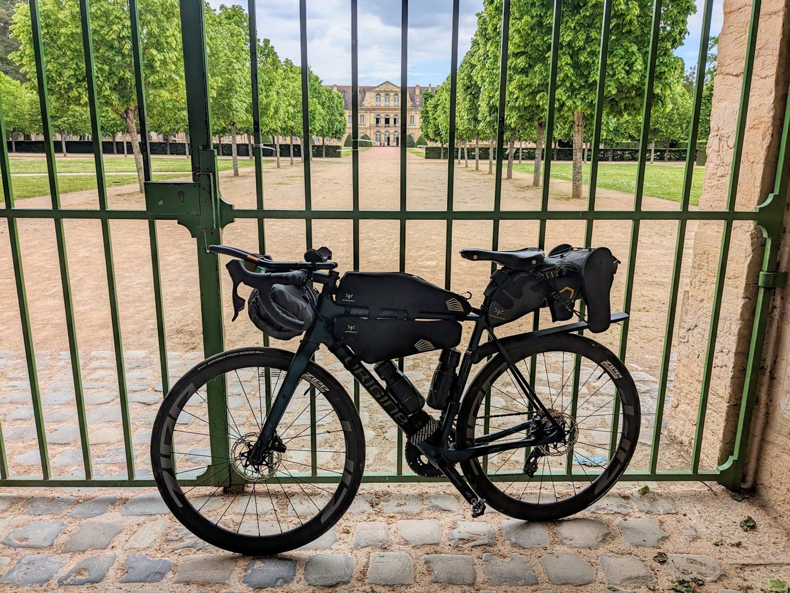 sacoche top tube velo bikepacking