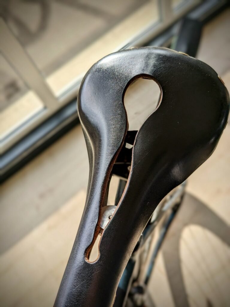 selle ouverte cuir berthoud aspin