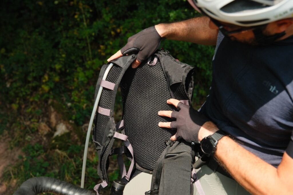 Sacs High Above : du style, de la technique et de la durabilité made in USA 13 Mon avis sur les sacs vélo High Above – confort et qualité au rendez-vous