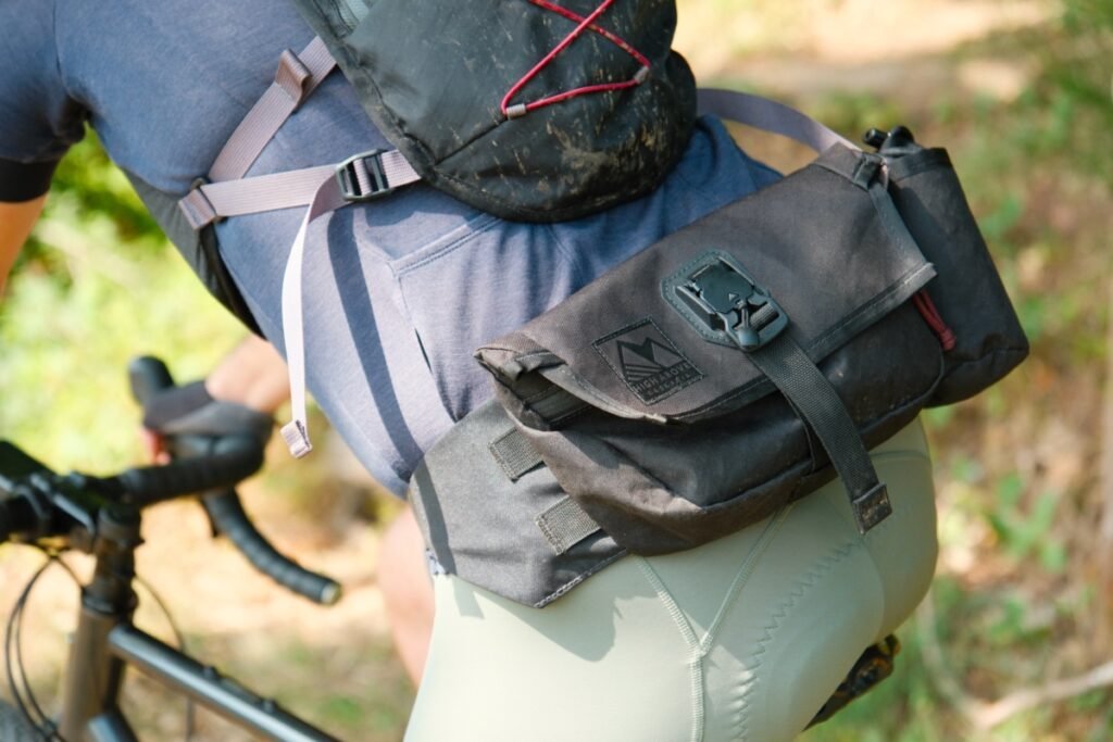 Sacs High Above : du style, de la technique et de la durabilité made in USA 5 High Above – sacoche vélo haut de gamme fabriquée pour l’aventure